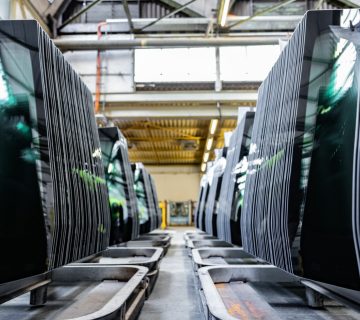 شکم دهی شیشه سکوریت یعنی چه؟