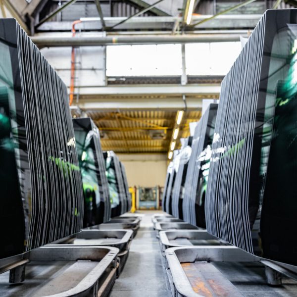 شکم دهی شیشه سکوریت یعنی چه؟