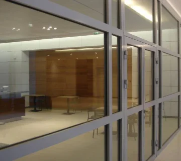 انواع پروفیل پارتیشن شیشه ‌ای