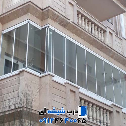 نصب شیشه سکوریت ریلی در بالکن‌های تهران